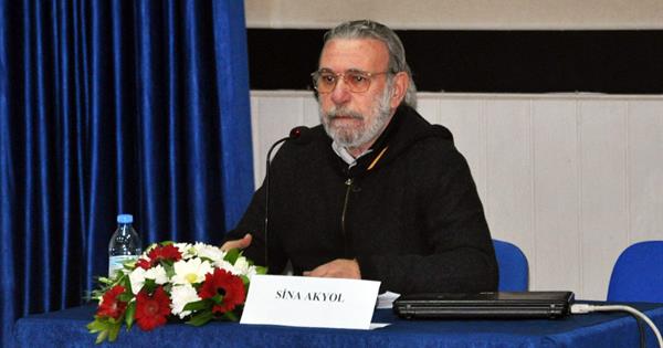 EMU Education Faculty Hosted Poet Sina Akyol